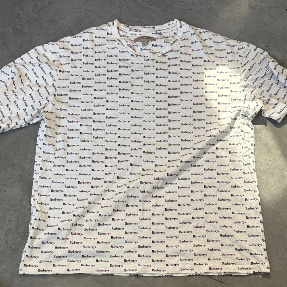 Burberry multi color logo tshirt medium